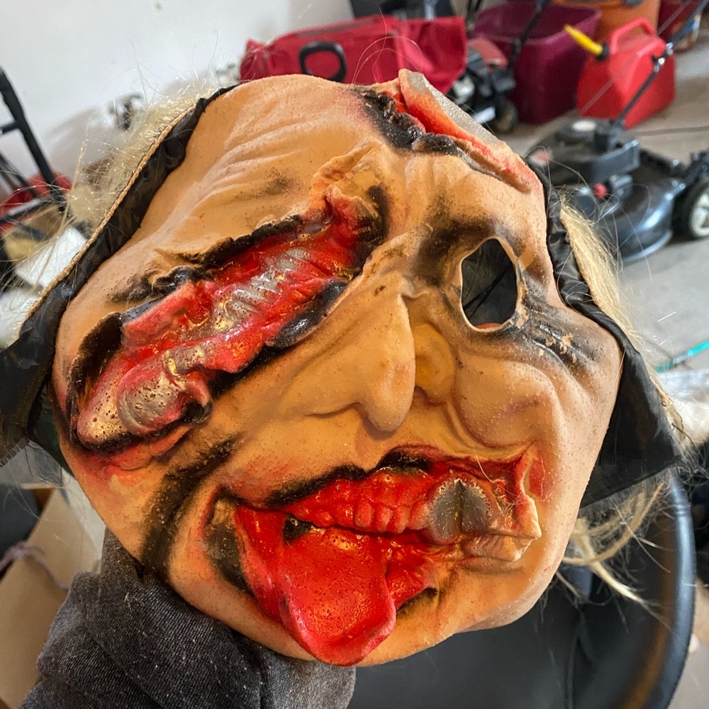 Kids Halloween Horror Mask Costume - Distressed Flesh and Red